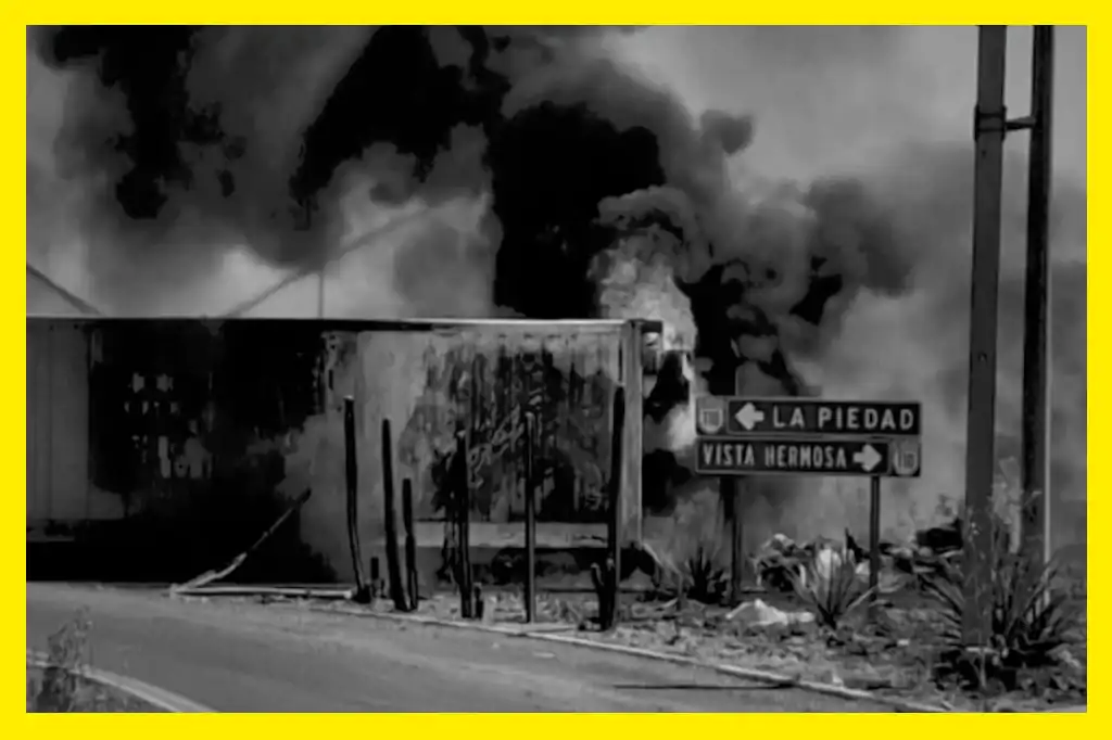 Una jornada de violencia se desató la tarde del miércoles 23 de abril con narcobloqueos, enfrentamientos y vehículos incendiados en al menos tres estados: Michoacán, Guanajuato y Jalisco.