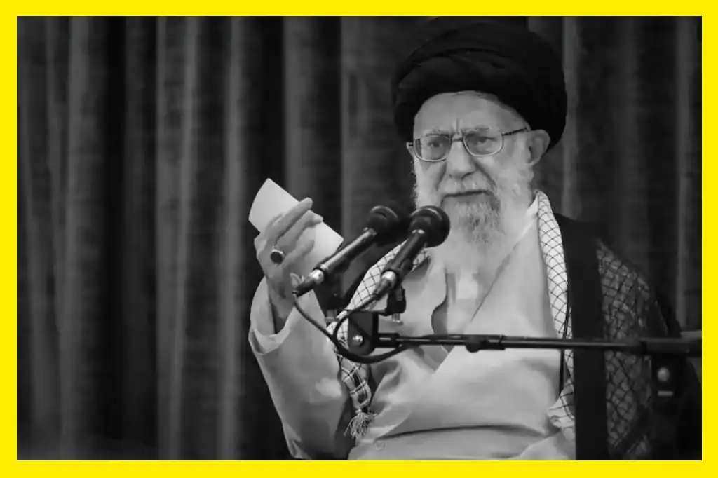 En medio de una escalada de tensiones sin precedentes, el líder supremo de Irán, el ayatolá Ali Jamenei, rechazó este miércoles las exigencias del presidente estadounidense Donald Trump de una “rendición incondicional” y advirtió que cualquier intervención militar de Estados Unidos provocará “daños irreparables”.