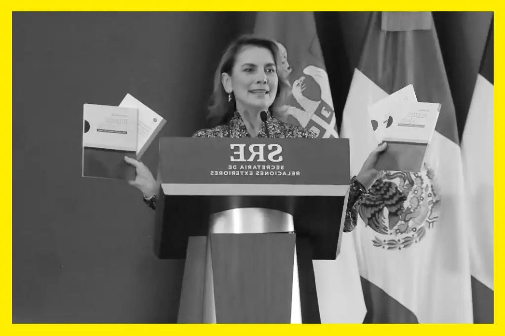 Beatriz Gutiérrez Müller desmiente mudanza a España.