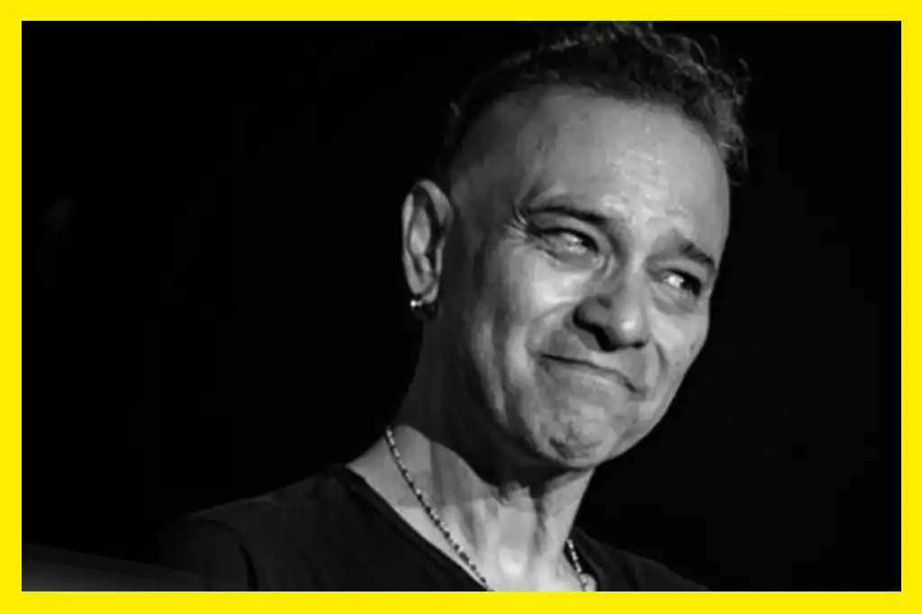 El mundo del rock mexicano está de luto tras el fallecimiento de Salvador “Xava” Drago, vocalista de la banda Coda, quien murió a los 54 años víctima de cáncer de estómago.