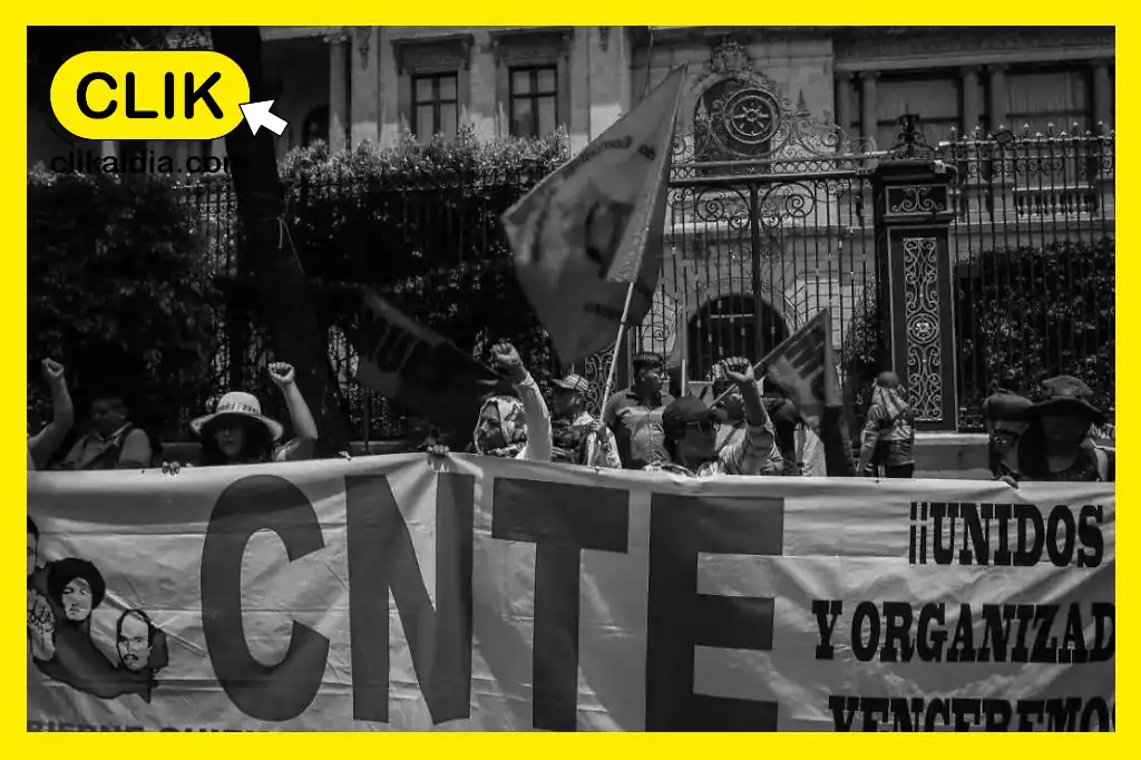 CNTE bloquea Paseo de la Reforma en segundo día de protestas en CDMX
